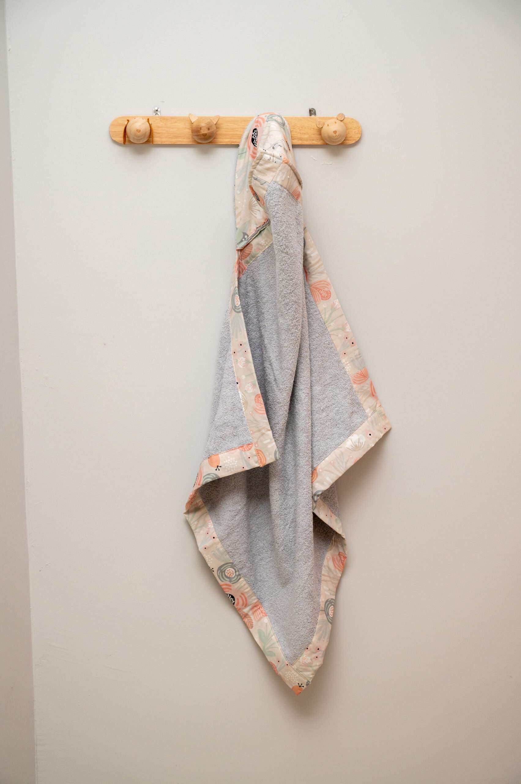 '-Κάπα Μπουρνουζάκι Garden 1,20*1,20 White