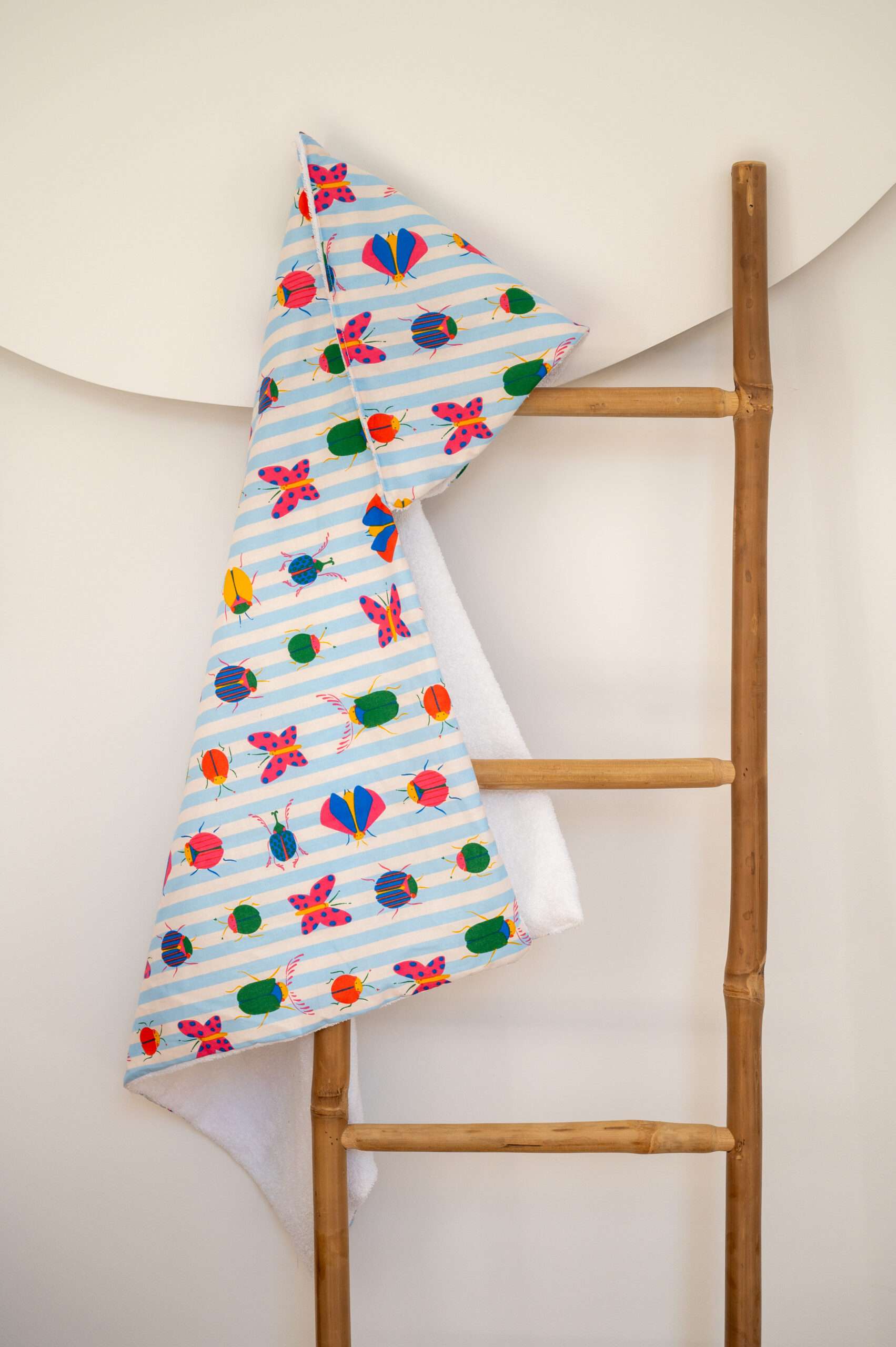 '-Κάπα Μπουρνουζάκι Beetles 1,20*1,20 - Image 3