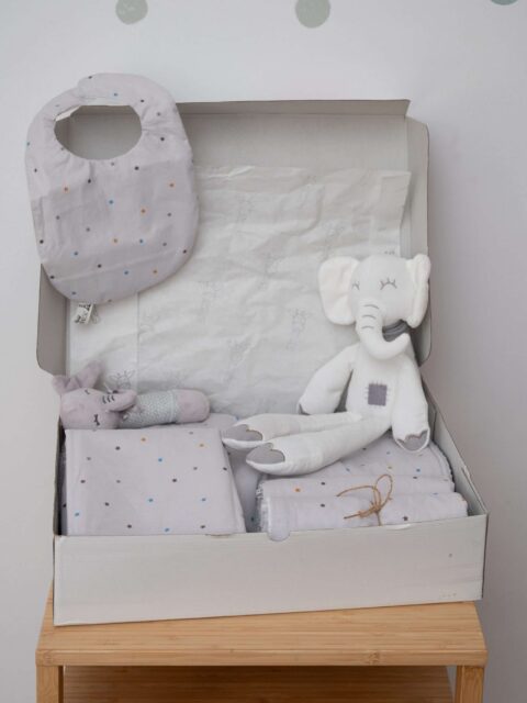 '-Grey Stars Baby Gift Box Must Have
